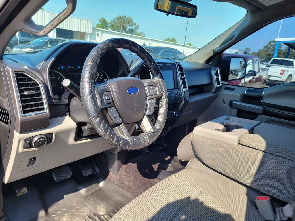 Used 2016 Ford F150 XLT w/ Equipment Group 301A Mid AWD/4WD image 19