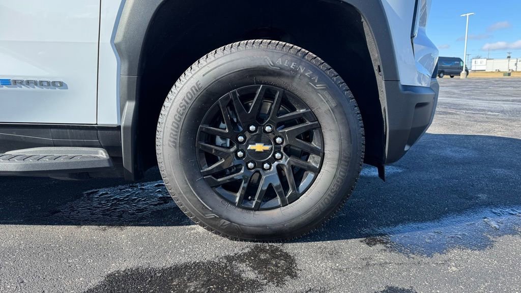 New 2025 Chevrolet Silverado EV LT AWD/4WD image 33