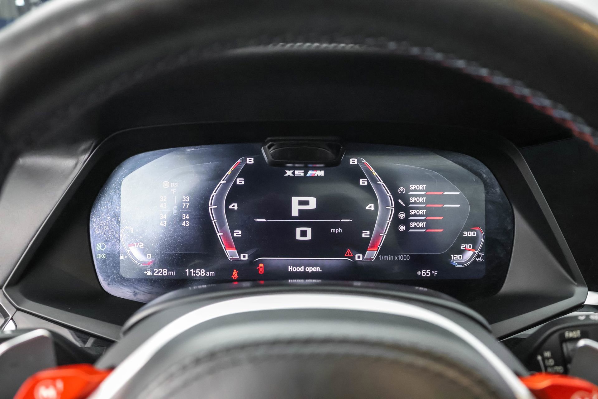 Used 2020 BMW X5 M Competition w/ Executive Package image 17