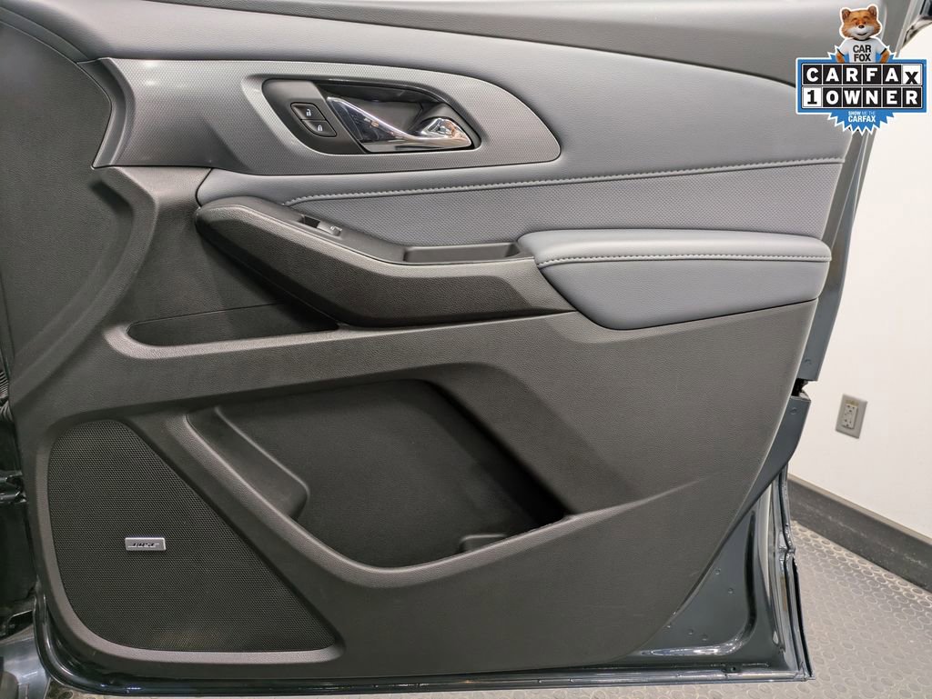 Used 2021 Chevrolet Traverse Premier w/ LPO, Floor Liner Package AWD/4WD image 28