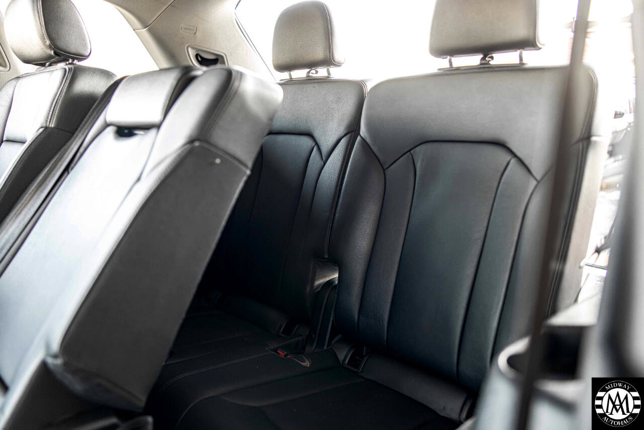 Used 2017 Audi Q7 3.0T Premium Plus image 37