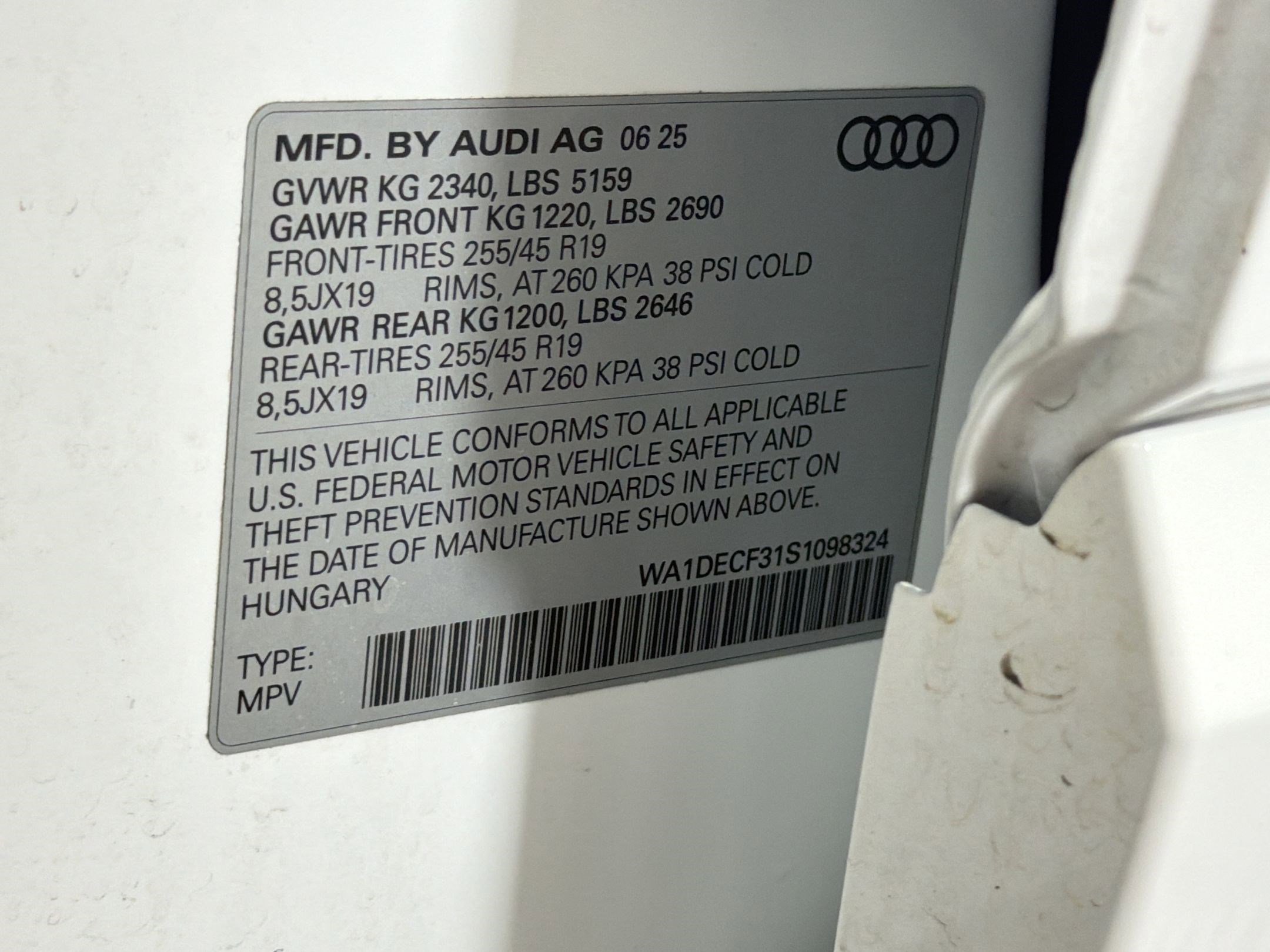 Certified 2025 Audi Q3 2.0T Premium w/ Convenience Package image 20