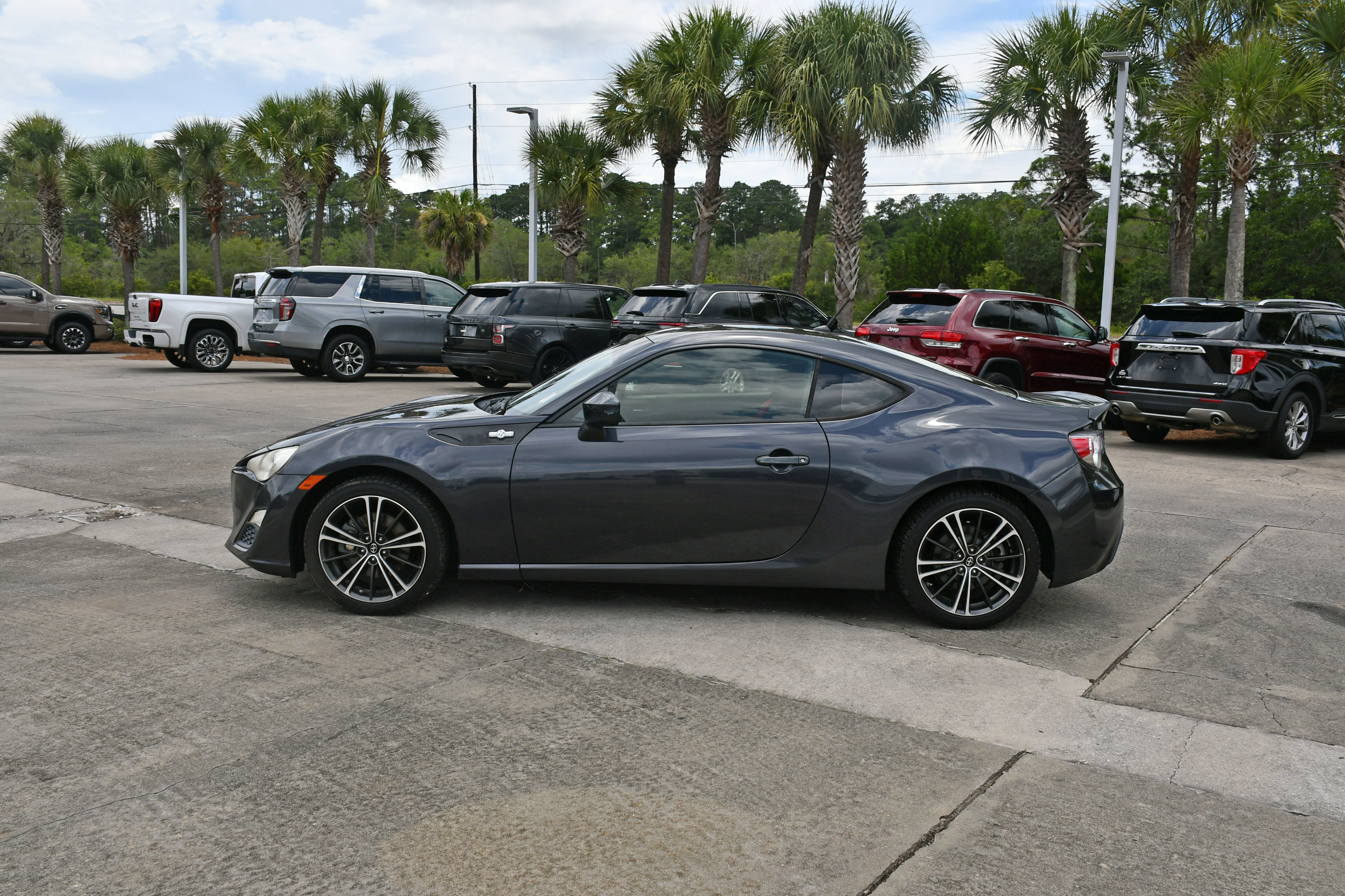 Used 2013 Scion FR-S RWD image 5