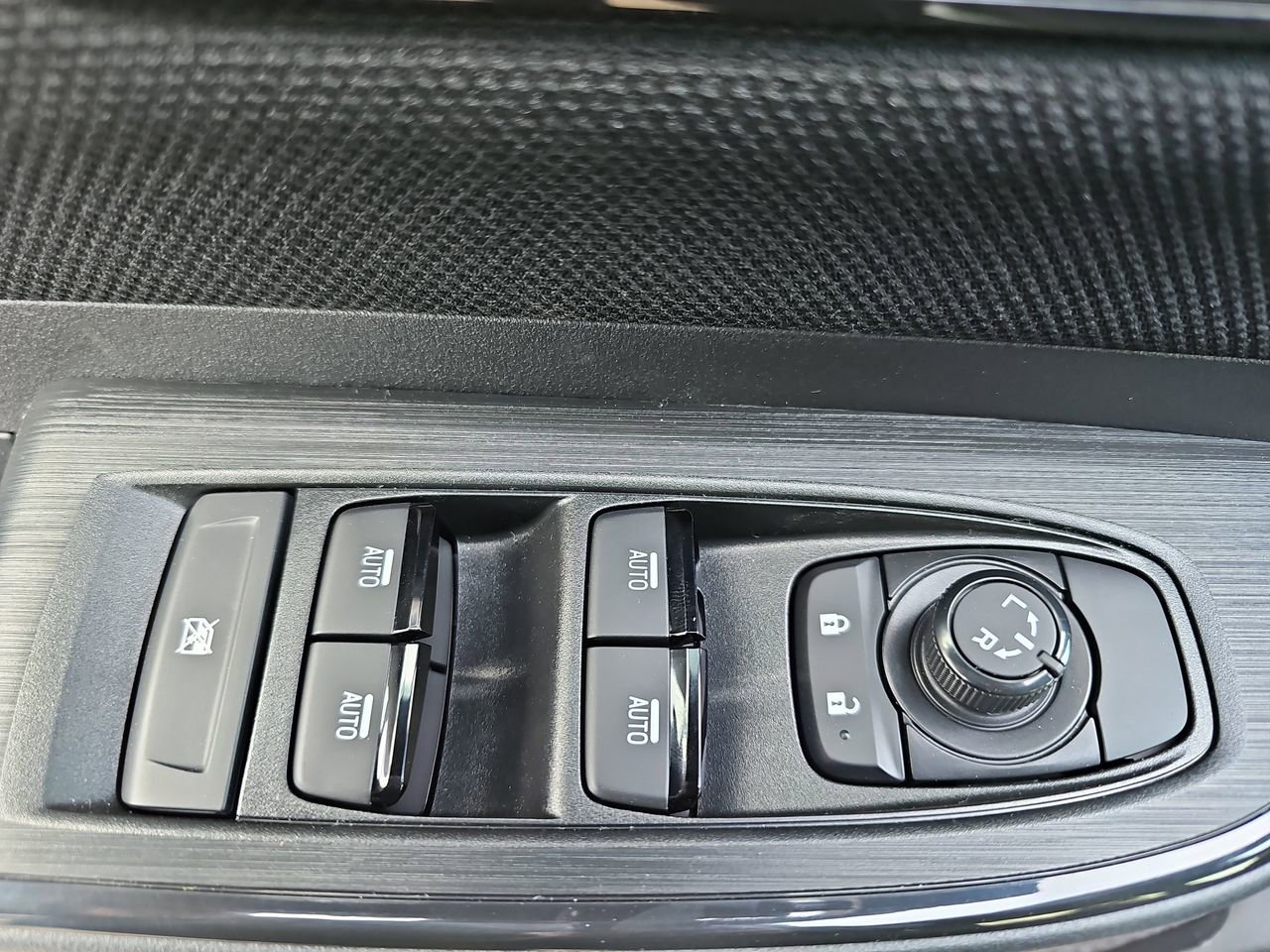 New 2026 Subaru Outback Limited AWD/4WD image 29