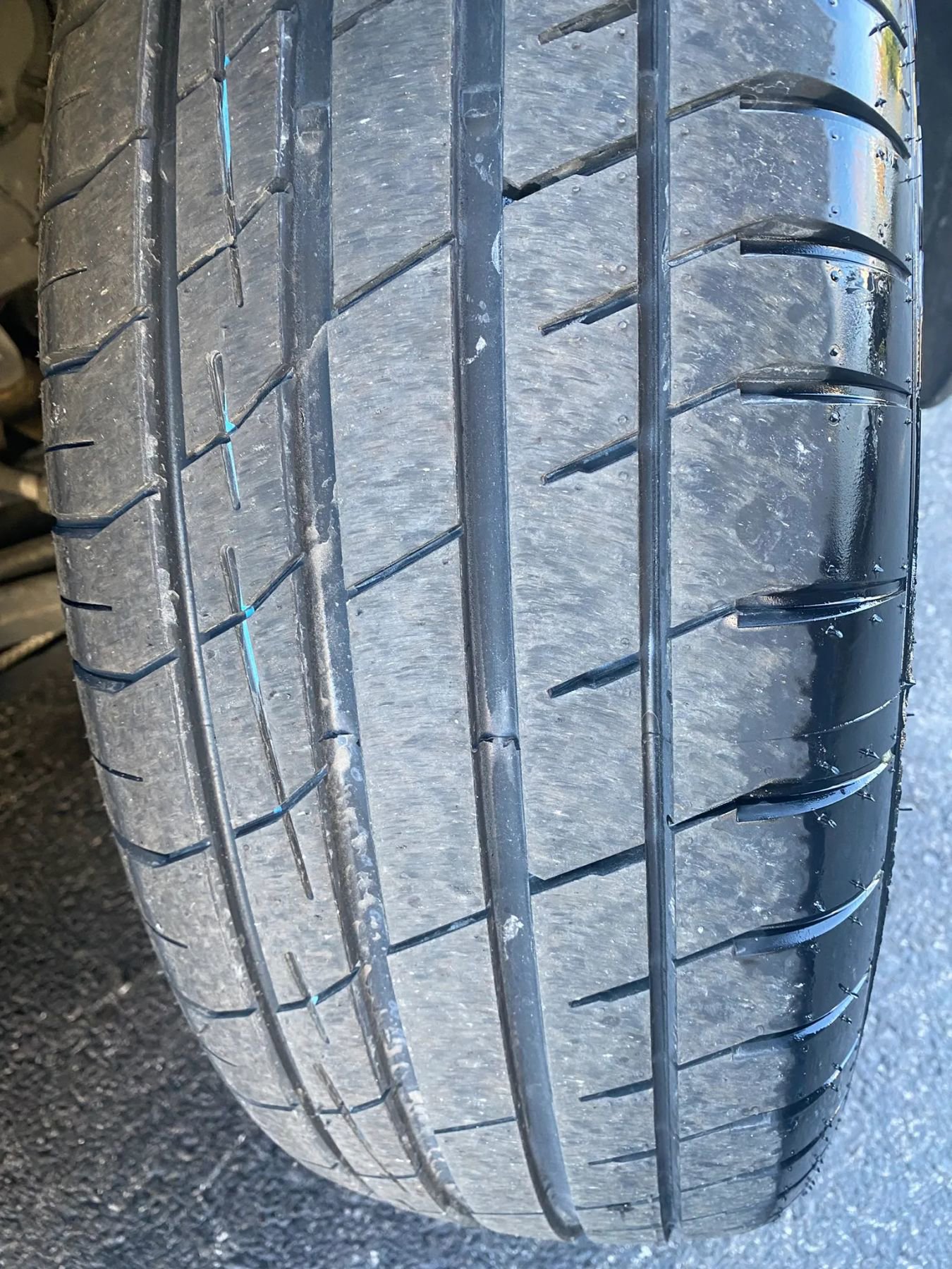 Used 2023 Chrysler Voyager LX image 27