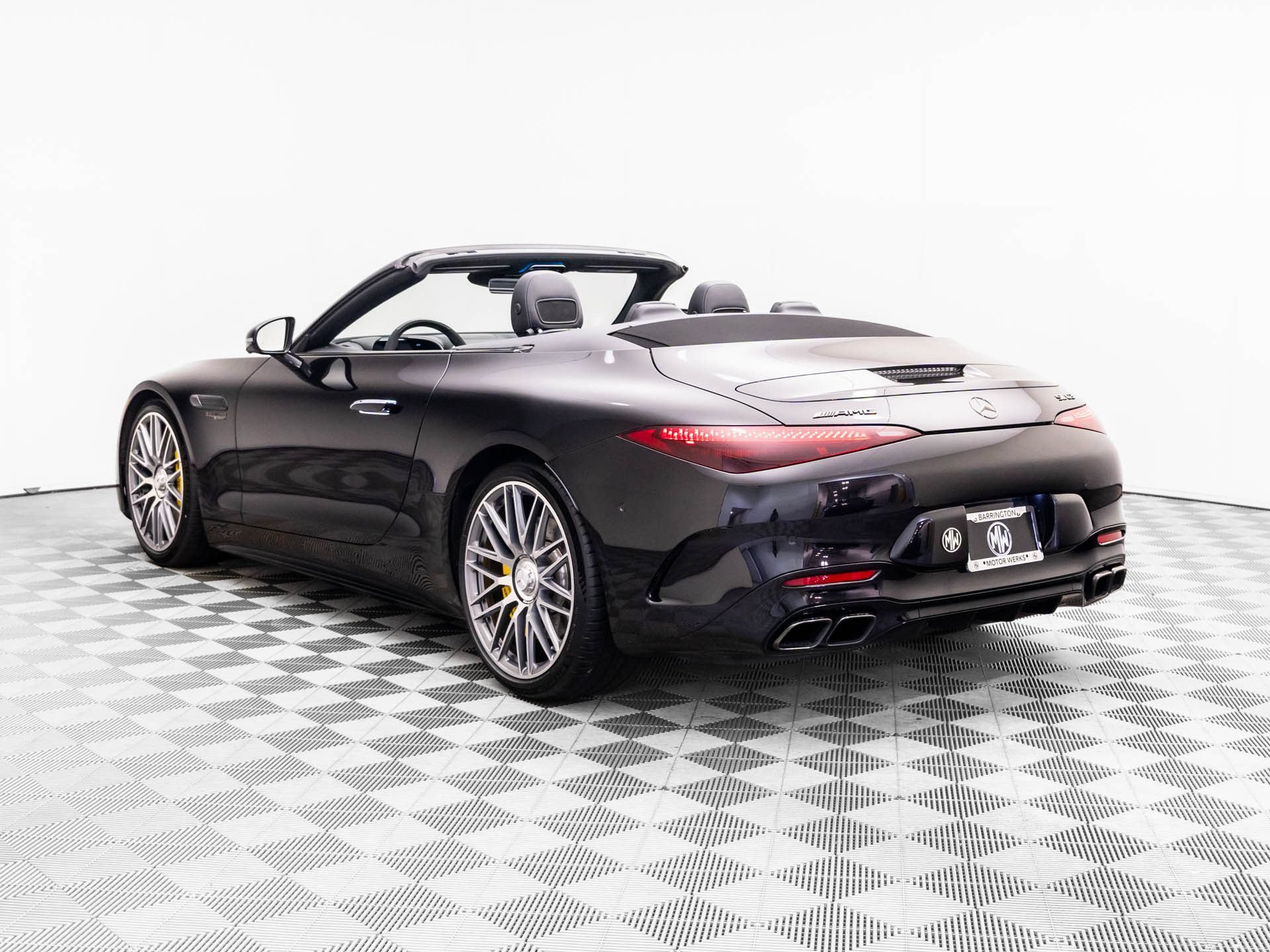 Used 2022 Mercedes-Benz SL 63 AMG 4MATIC w/ Driver Assistance Package image 3