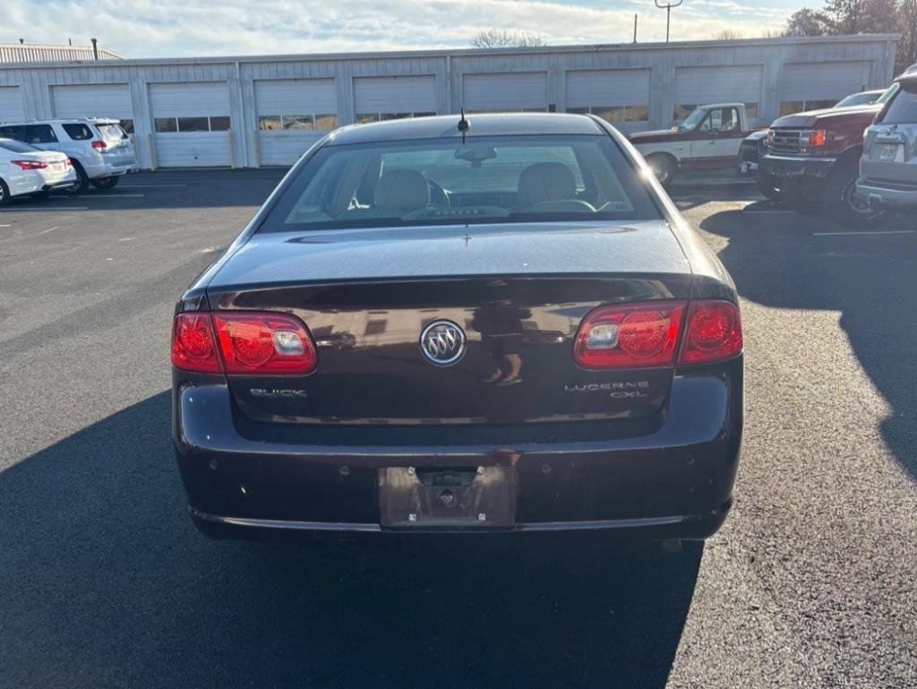 Used 2008 Buick Lucerne CXL w/ Driver Confidence Package FWD image 6