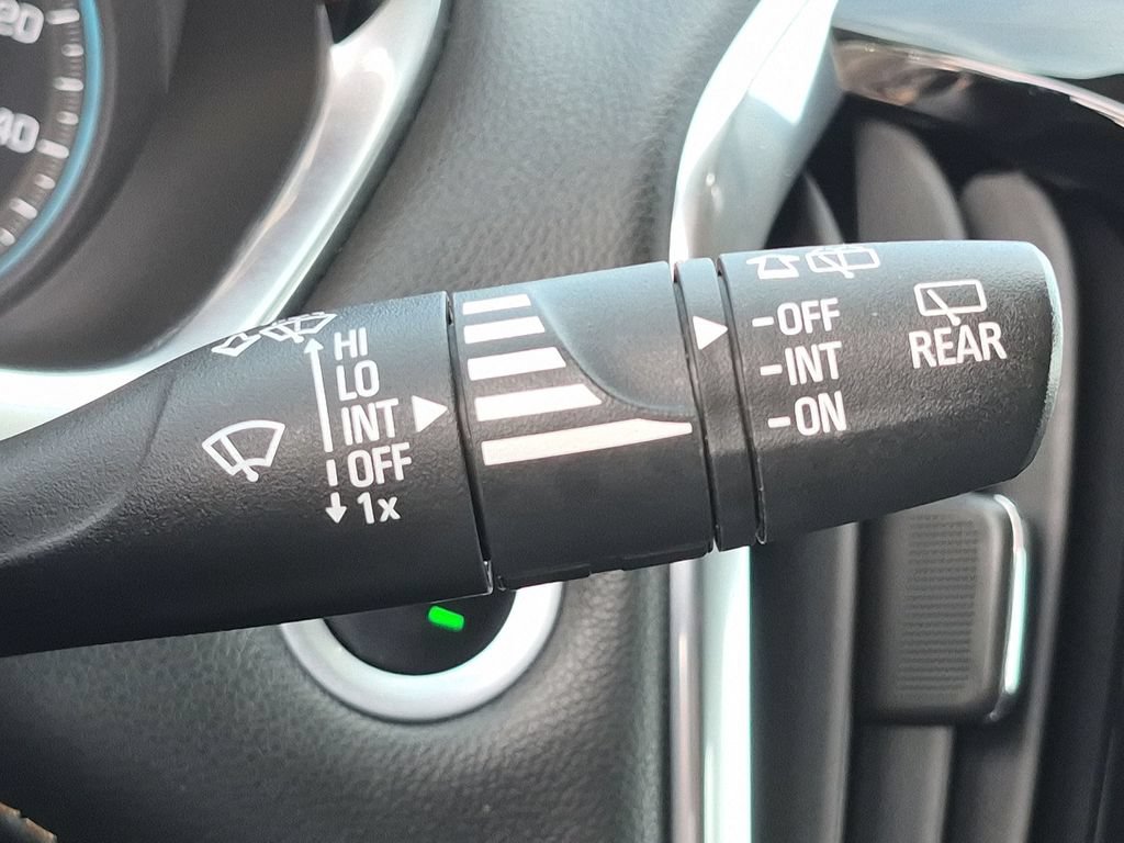 Used 2019 Chevrolet Traverse LT AWD/4WD image 18