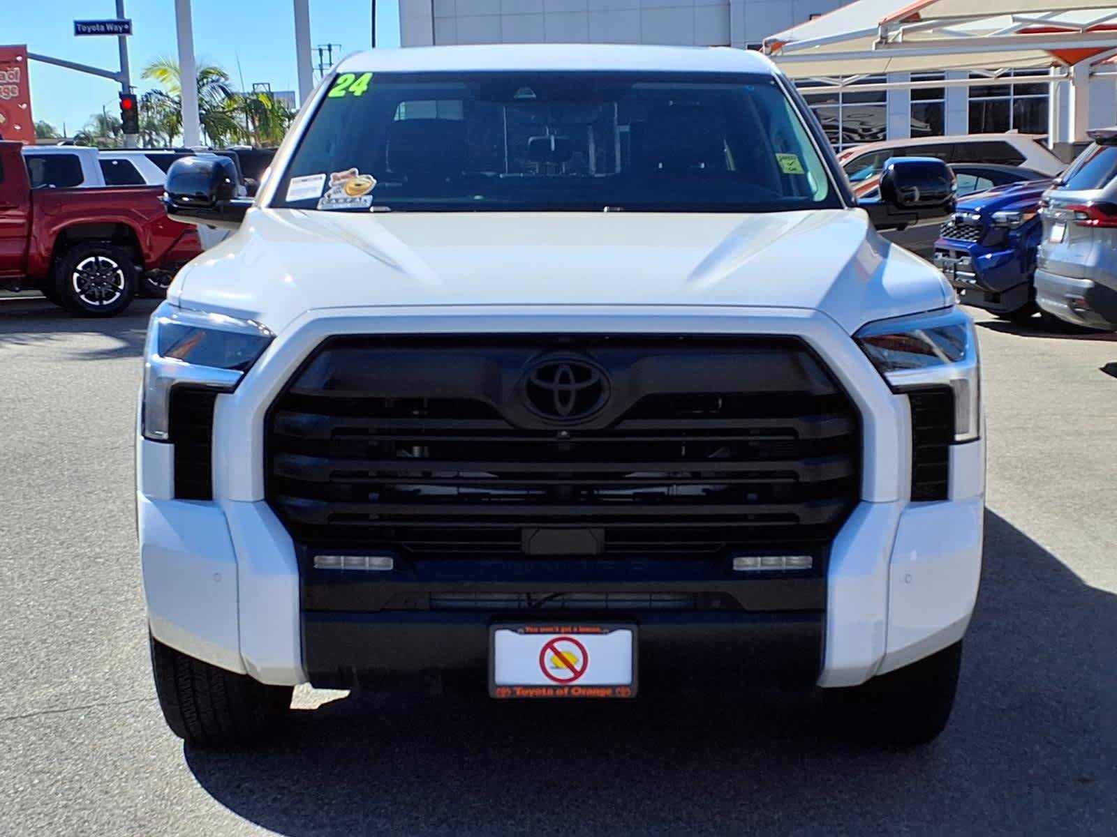 Used 2024 Toyota Tundra Limited AWD/4WD image 2