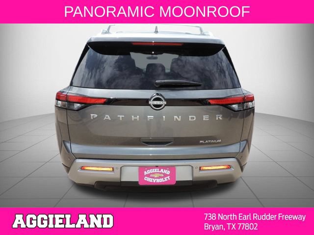 Used 2024 Nissan Pathfinder Platinum FWD image 5