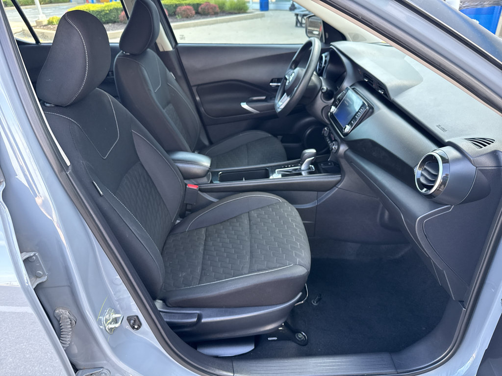 Used 2021 Nissan Kicks SV FWD image 30