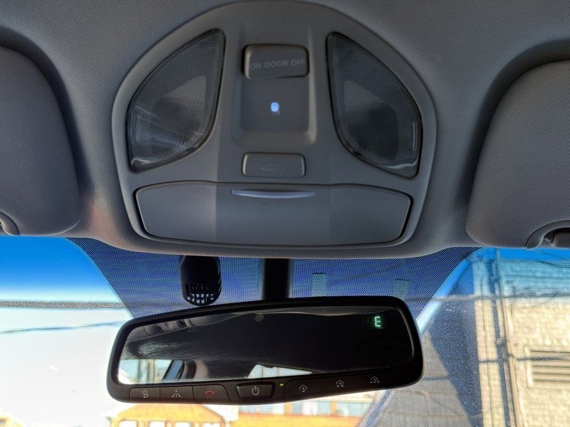 Used 2014 Hyundai Santa Fe GLS image 29