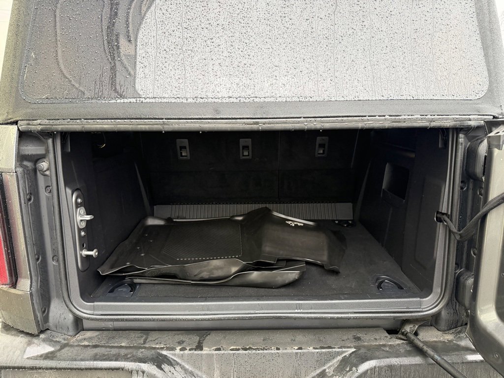 Used 2022 Ford Bronco Wildtrak image 10