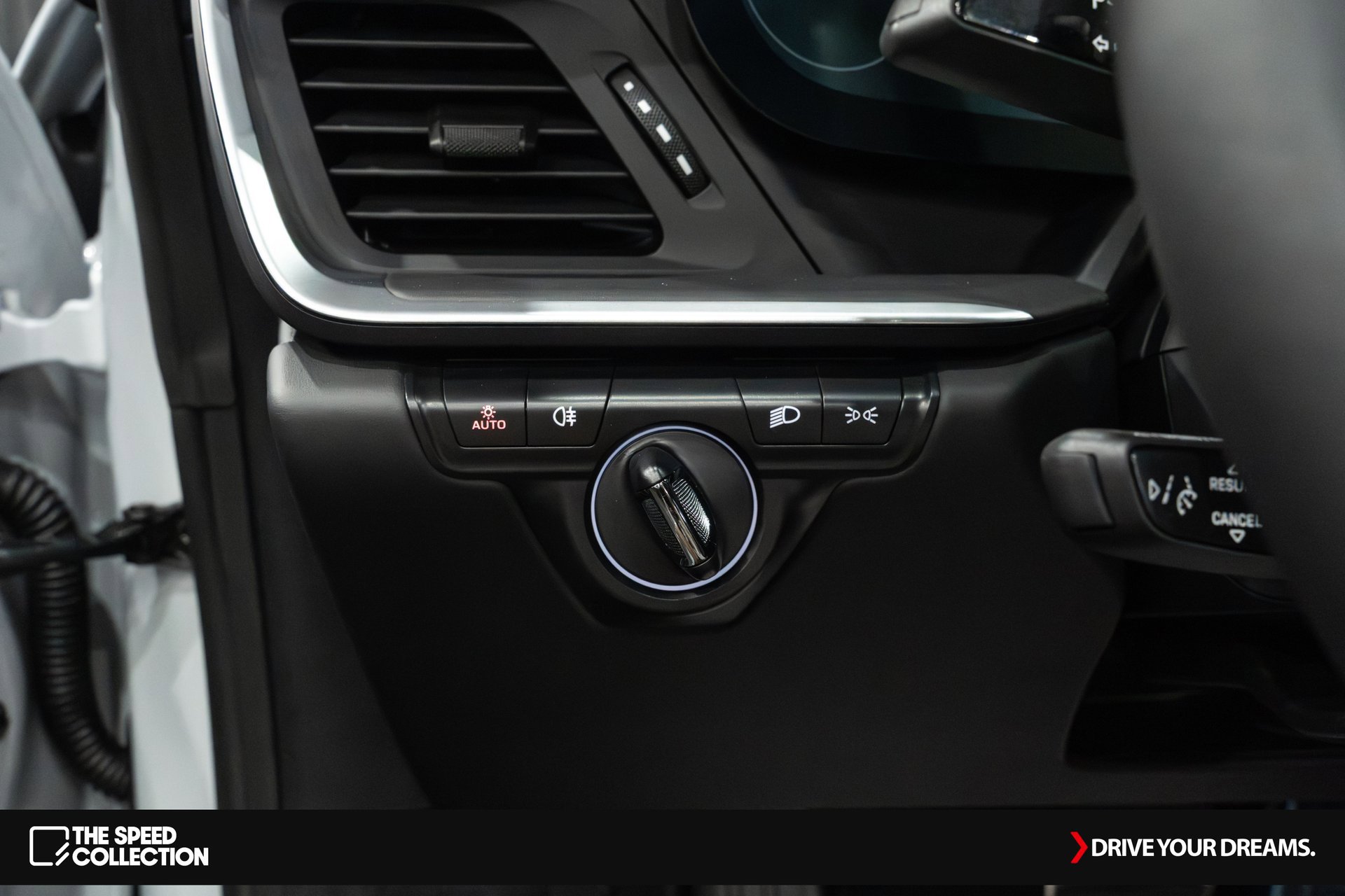 Used 2024 Porsche 911 Carrera S image 28