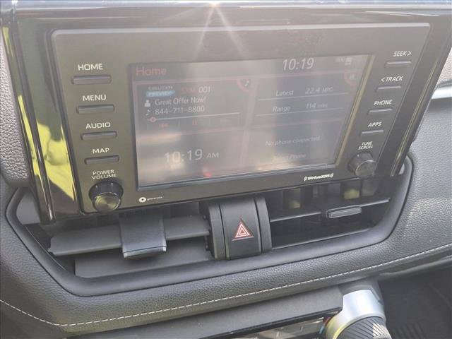 Used 2022 Toyota RAV4 LE FWD image 14