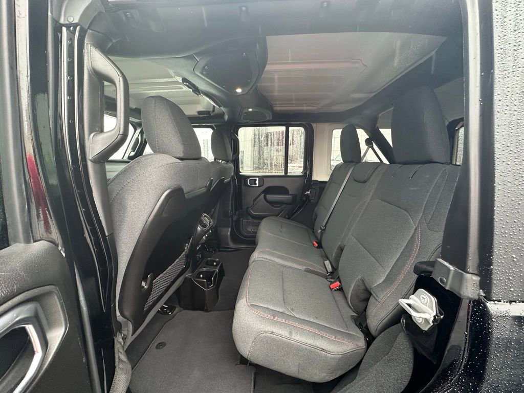 Used 2025 Jeep Wrangler Unlimited Rubicon image 11