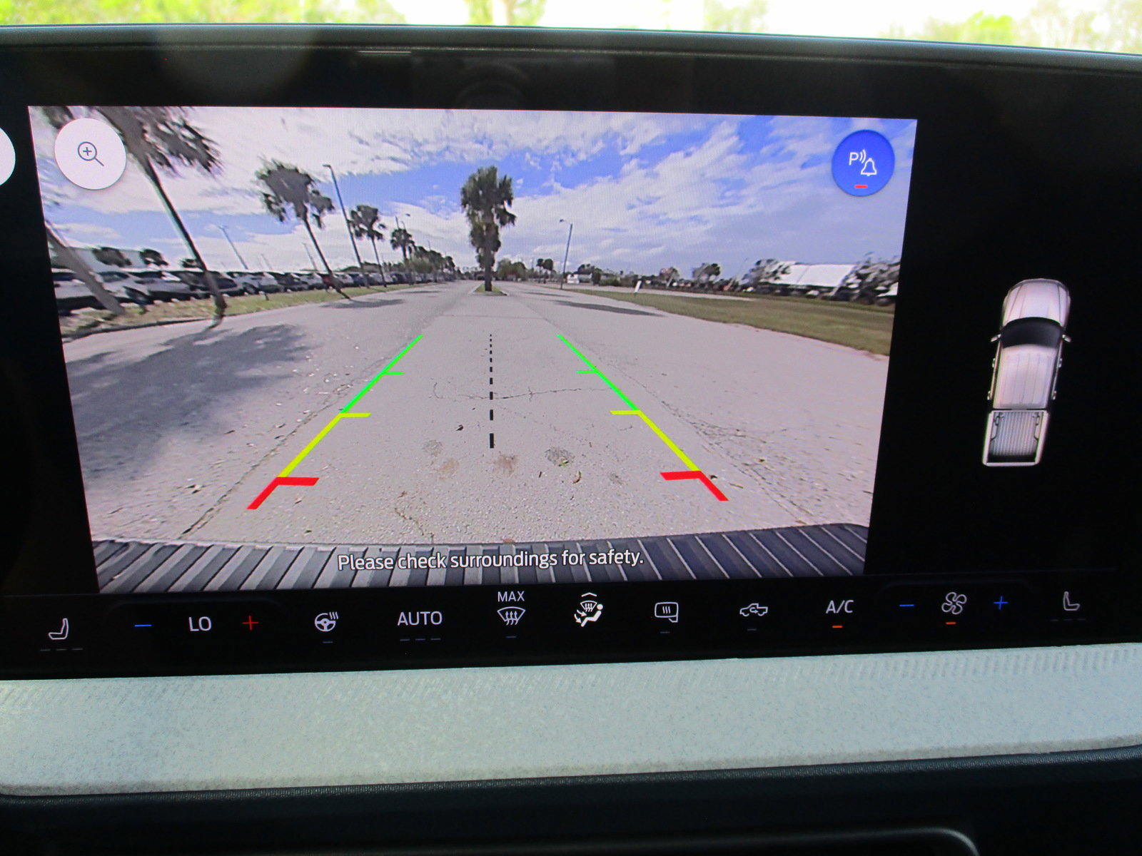 New 2025 Ford Maverick XLT w/ XLT Luxury Package image 17