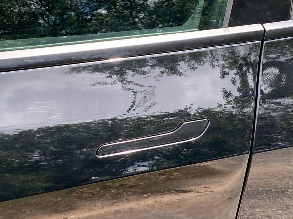 Used 2023 Tesla Model Y Long Range image 15