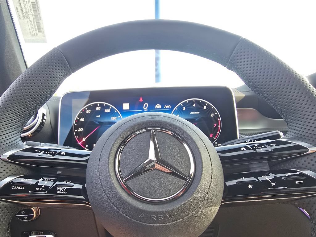 New 2027 Mercedes-Benz GLC 300 4MATIC image 30