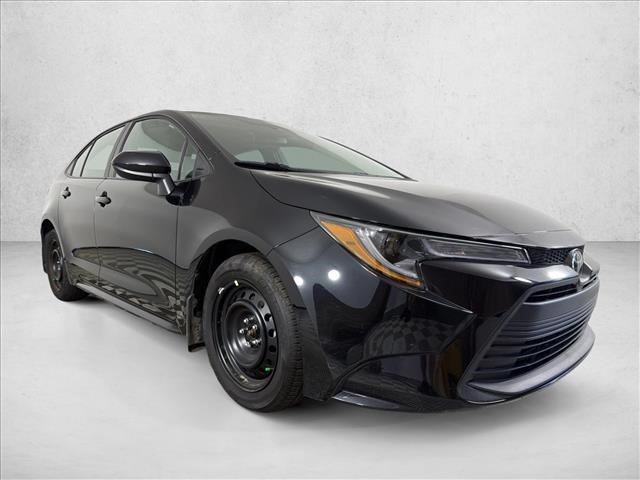 Used 2025 Toyota Corolla LE FWD image 1
