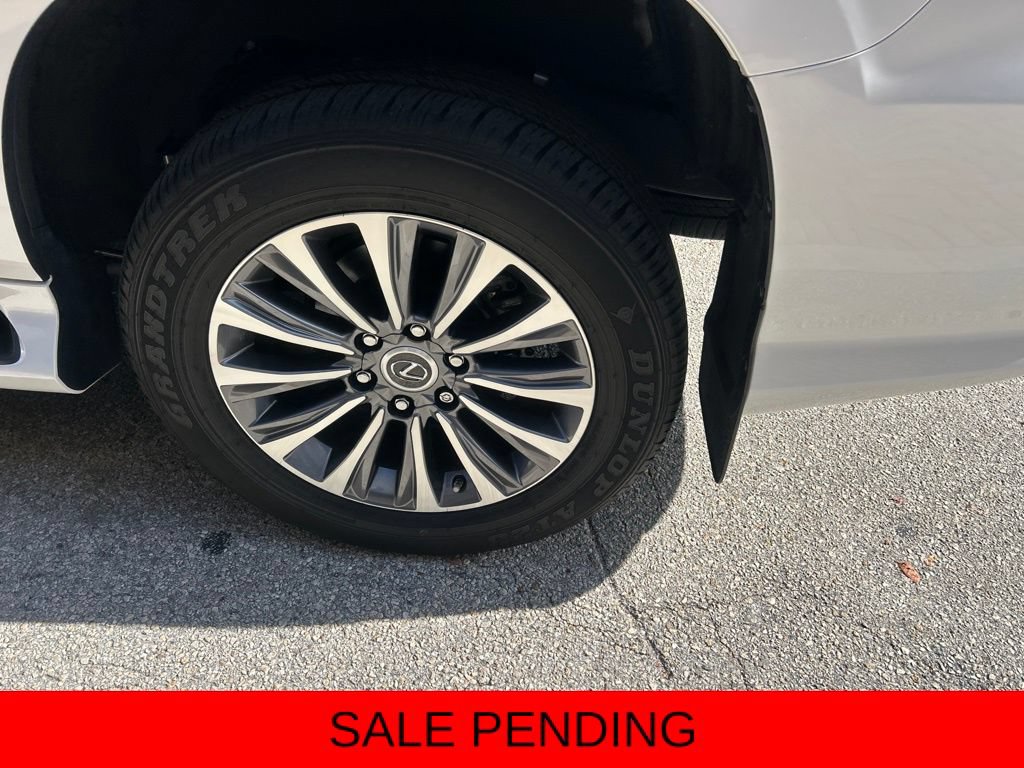 Certified 2023 Lexus GX 460 Luxury w/ Accessory Package AWD/4WD image 12