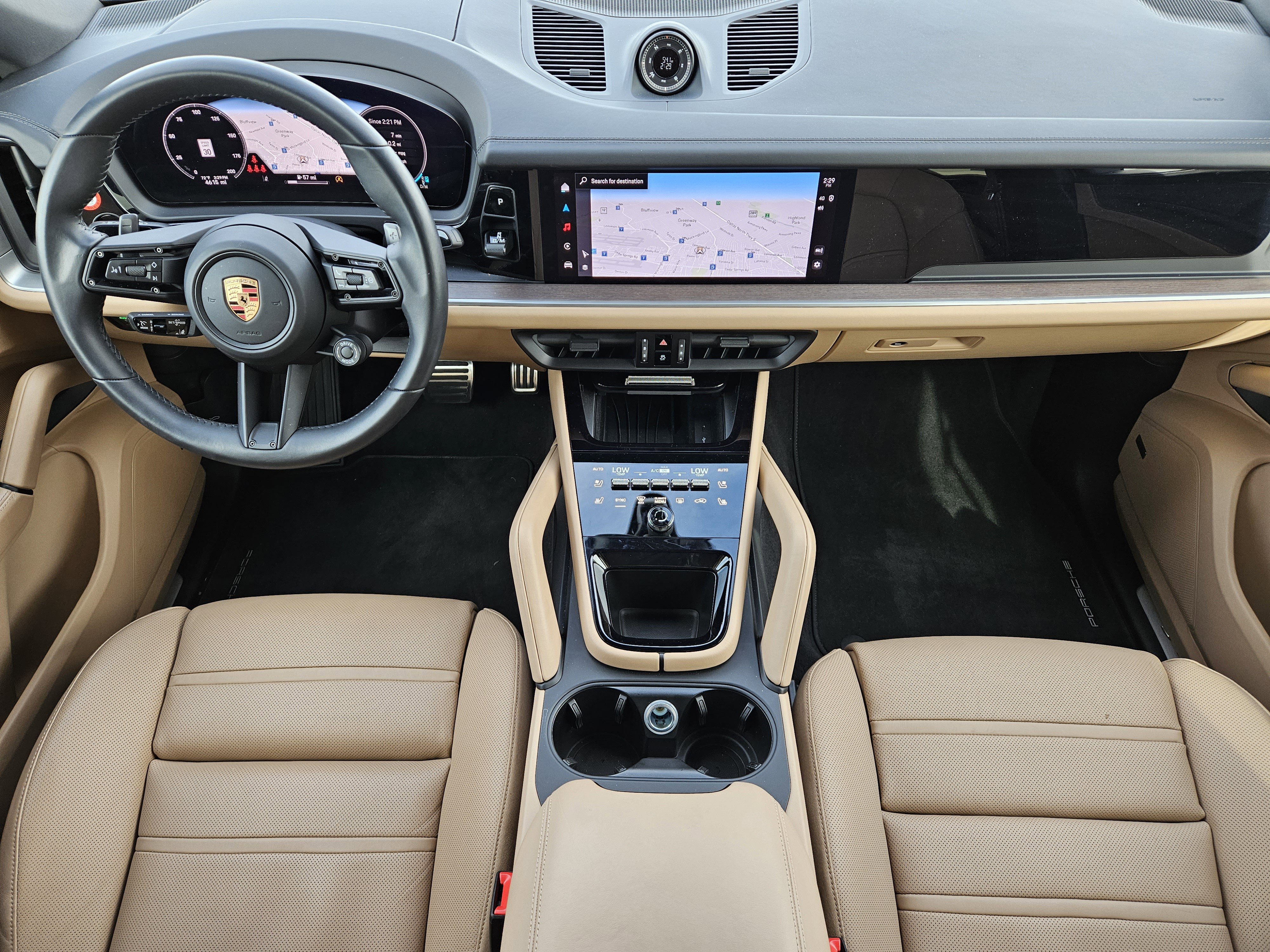 Certified 2025 Porsche Cayenne S image 24