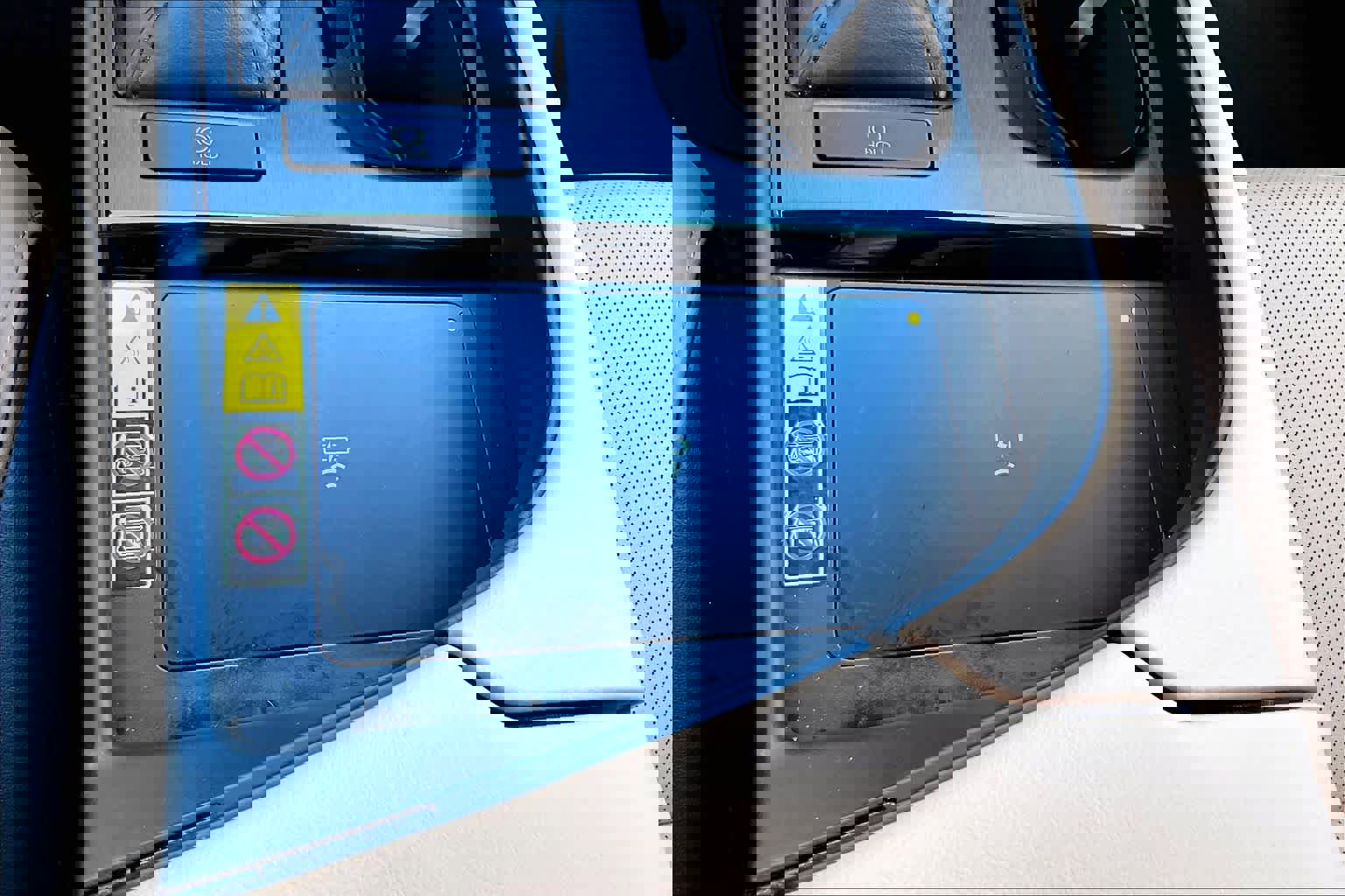 Used 2025 Lexus ES 350 w/ Premium Package image 34