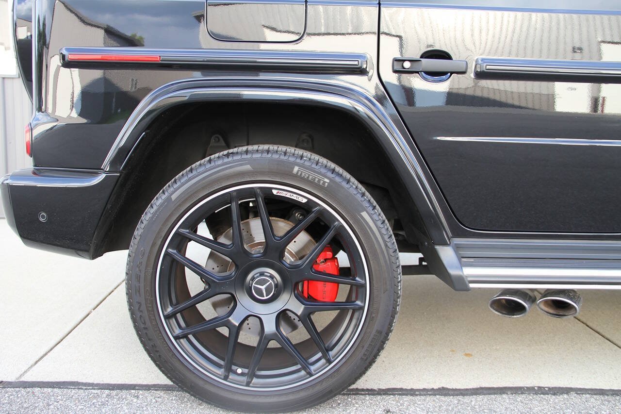 Used 2020 Mercedes-Benz G 63 AMG 4MATIC w/ G Manufaktur Interior Package image 31