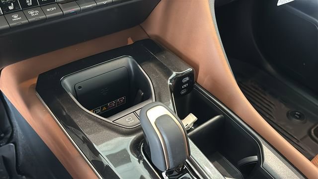 New 2026 Toyota Crown Signia w/ Advanced Technology Package image 21