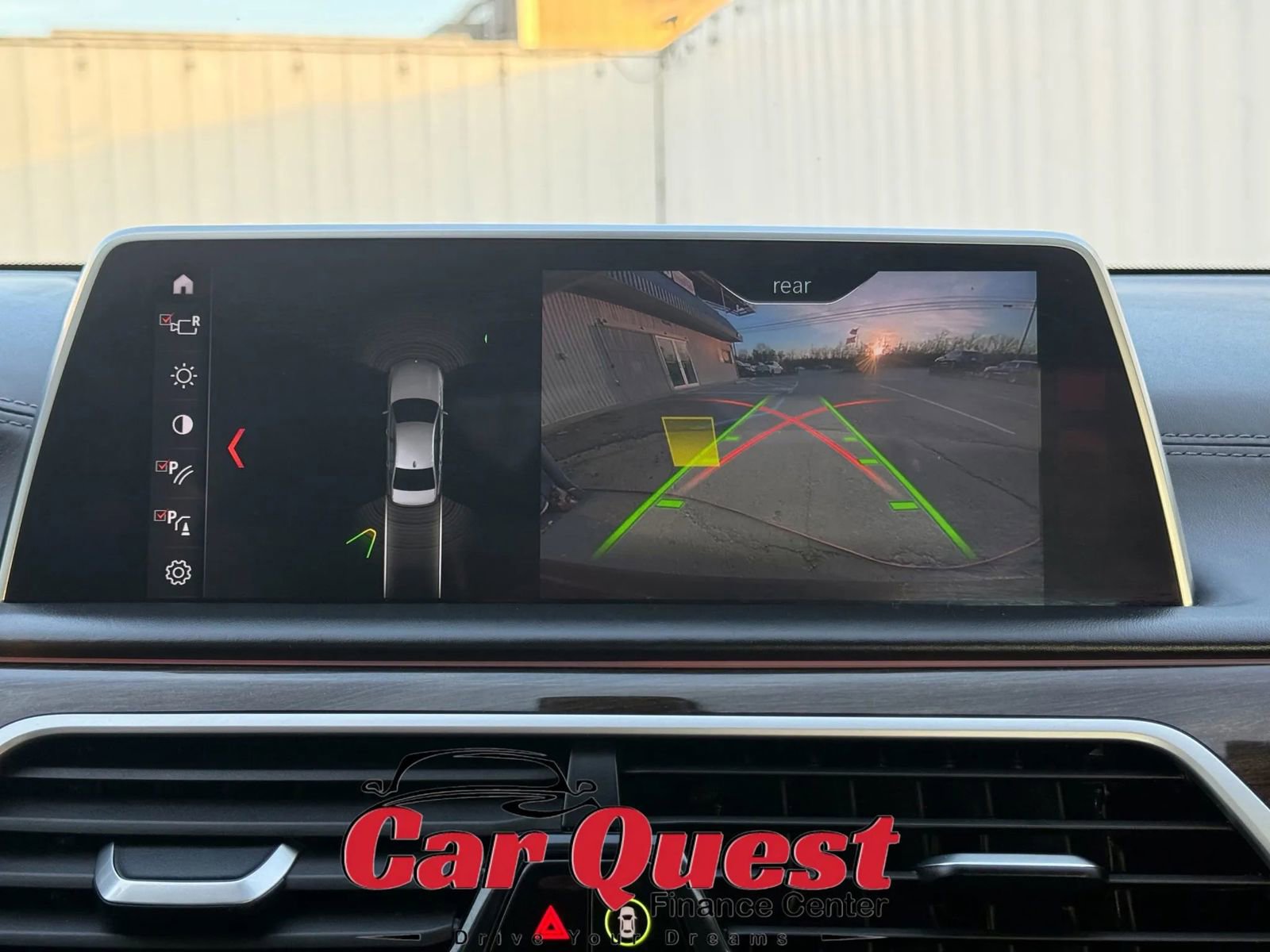 Used 2018 BMW 750i xDrive image 41