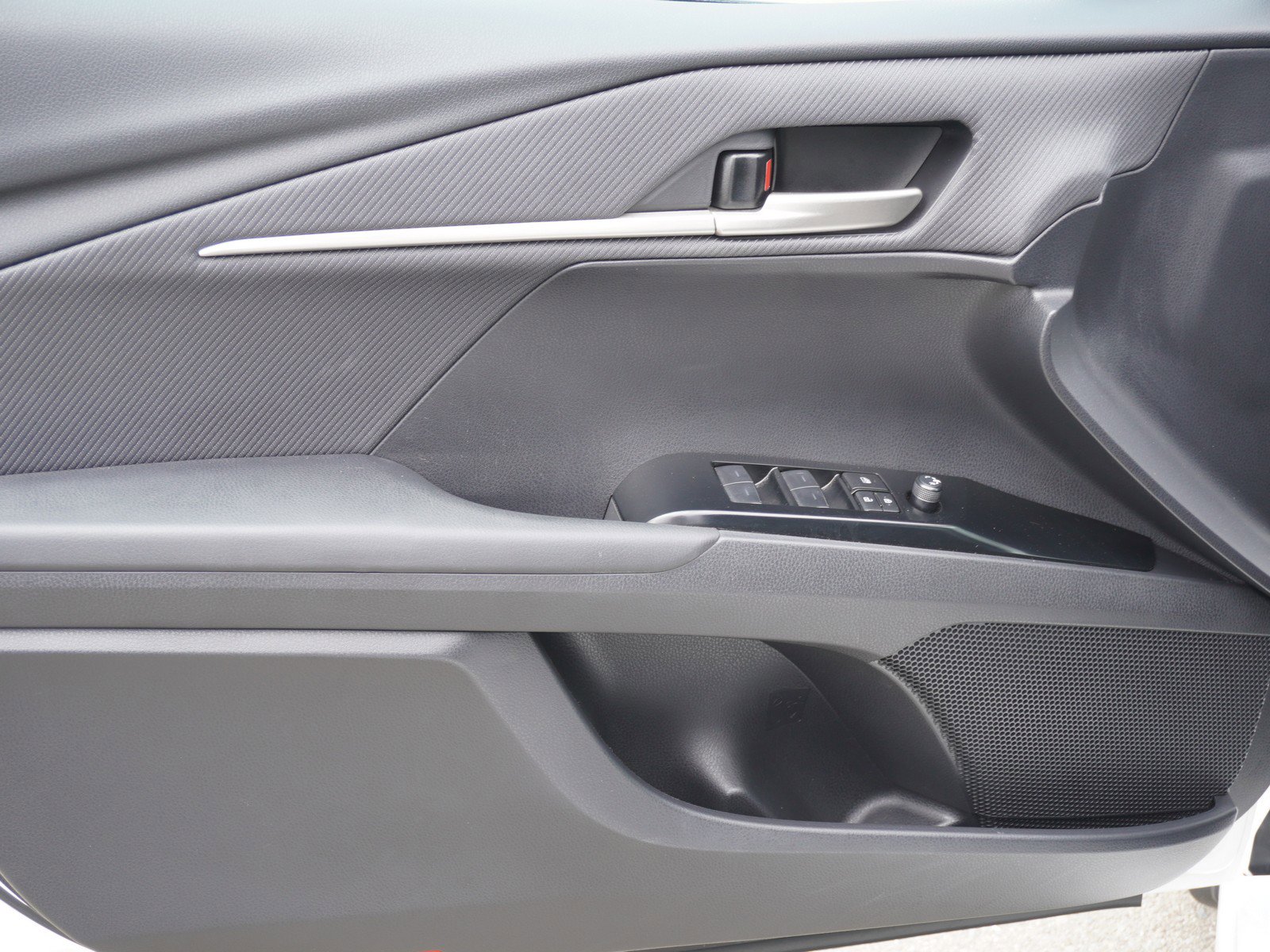 Used 2025 Toyota Camry SE AWD/4WD image 19