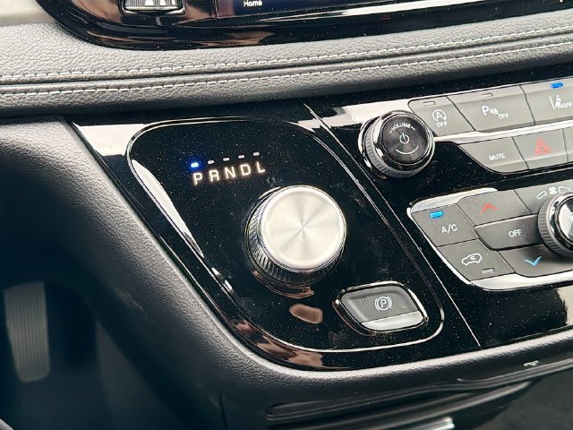 New 2027 Chrysler Pacifica Select FWD image 15