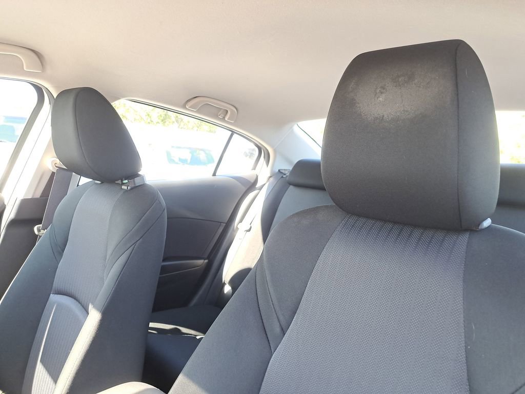 Used 2014 MAZDA MAZDA3 i SV image 15