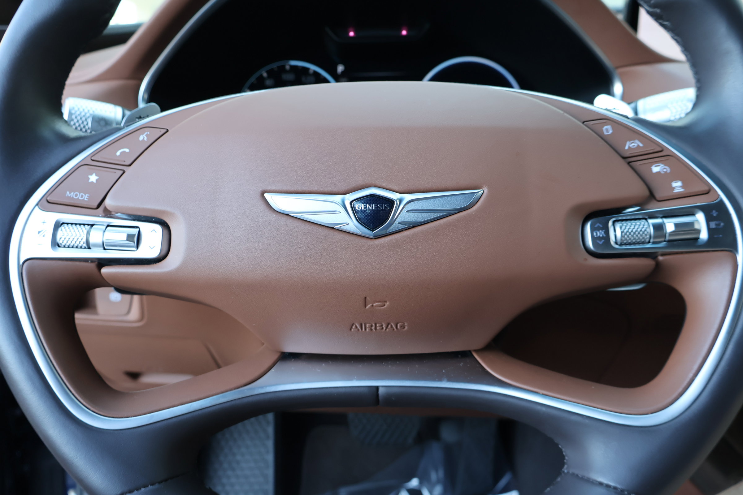 Used 2024 Genesis G80 w/ Prestige Package image 22