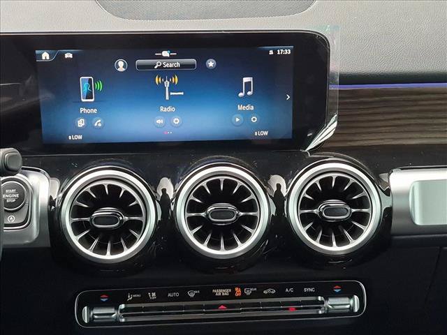 New 2026 Mercedes-Benz GLB 250 4MATIC image 12