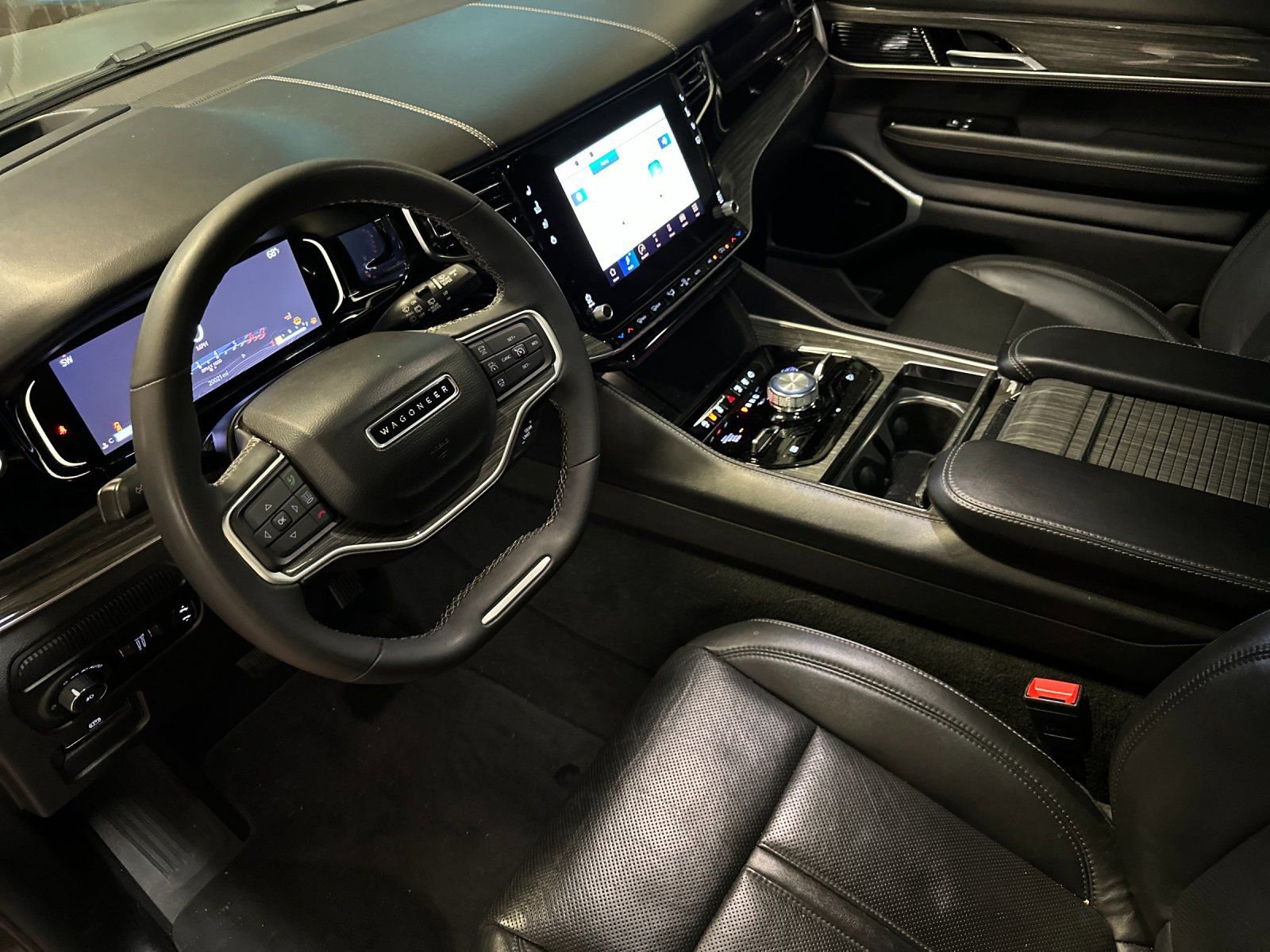 Used 2022 Jeep Wagoneer Series III w/ Premium Group I image 9