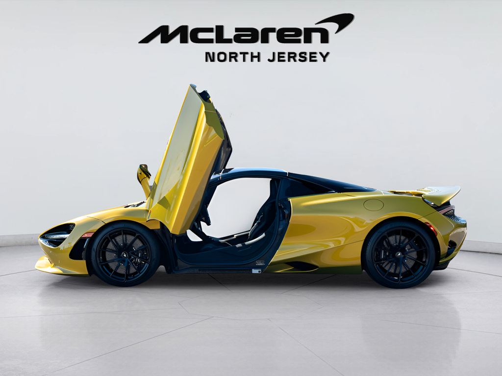 New 2026 McLaren 750S Spider RWD image 38