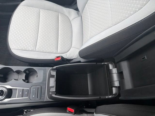 Used 2024 Ford Escape Active AWD/4WD image 31