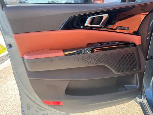 Used 2024 Kia Carnival SX Prestige FWD image 17