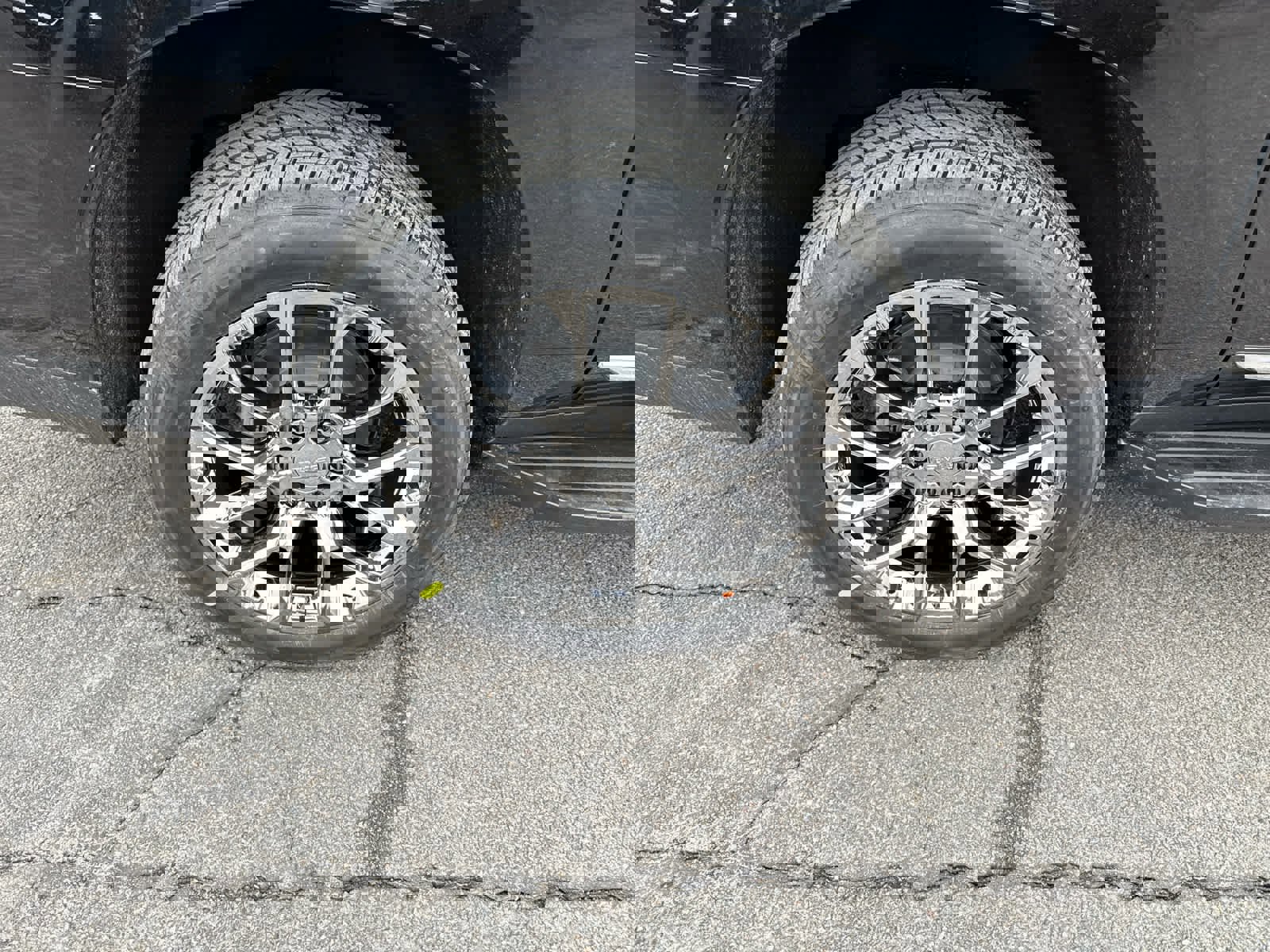 New 2026 GMC Yukon XL Elevation w/ Elevation Premium Package image 9