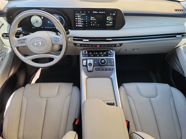 Used 2024 Hyundai Palisade Calligraphy image 21