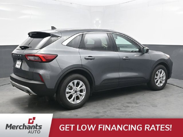 Used 2023 Ford Escape Active FWD image 8