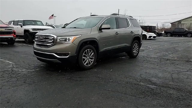 Used 2019 GMC Acadia SLE w/ Driver Alert Package I image 4