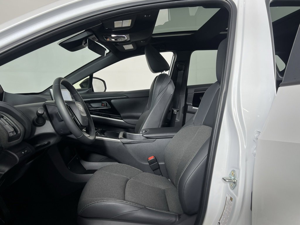 Used 2024 Toyota bZ4X XLE w/ Weather Package image 20