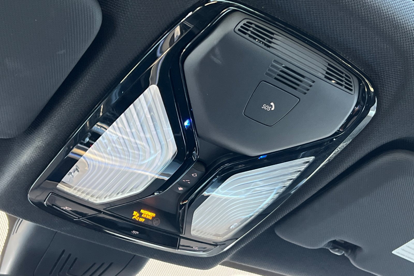 Used 2022 BMW X5 sDrive40i w/ Parking Assistance Package image 22