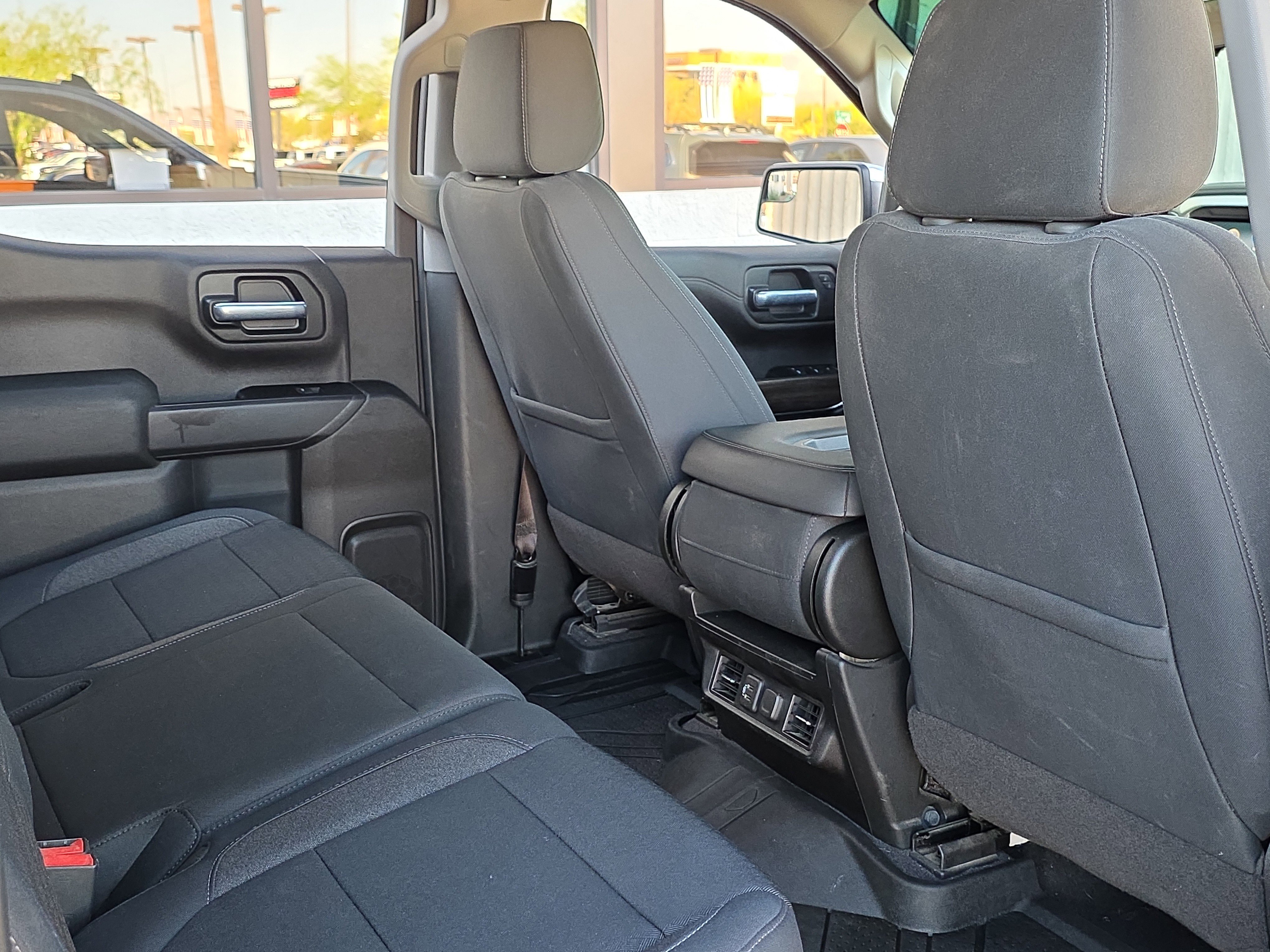 Used 2020 Chevrolet Silverado 1500 LT w/ Texas Edition image 27