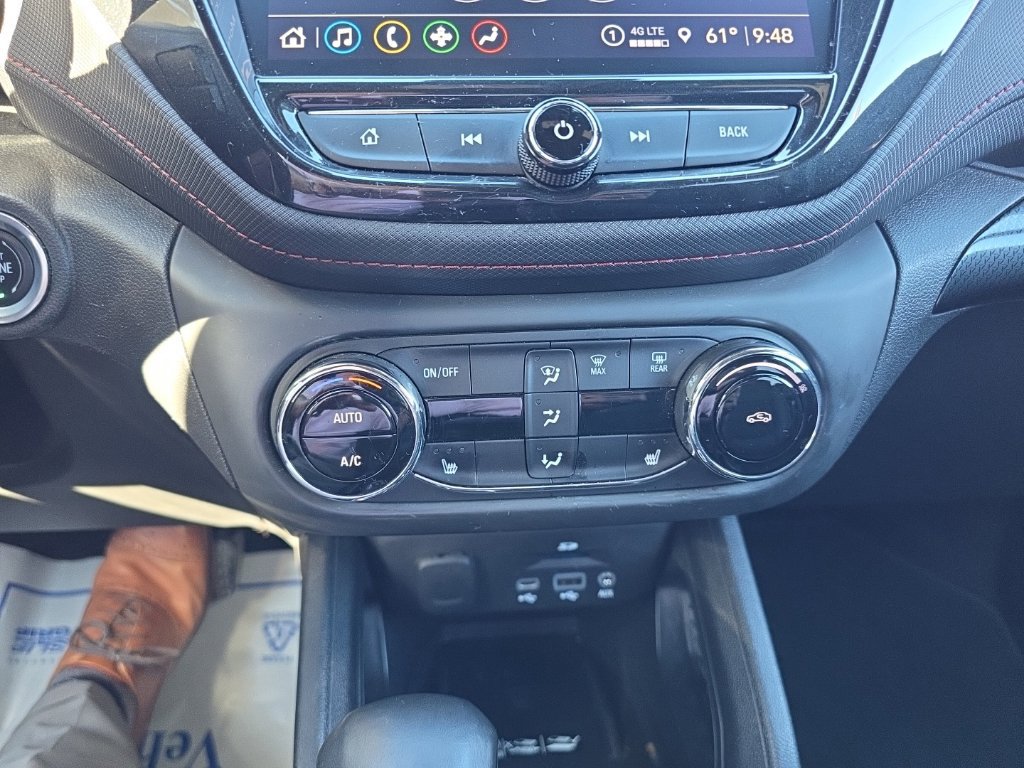 Used 2023 Chevrolet TrailBlazer RS w/ Sun and Liftgate Package FWD image 24