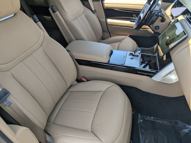 New 2026 Land Rover Range Rover SE AWD/4WD image 13