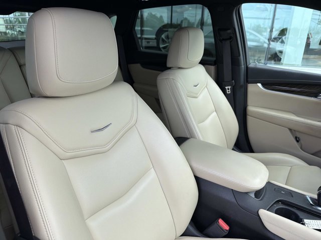 Used 2019 Cadillac XT5 FWD image 20