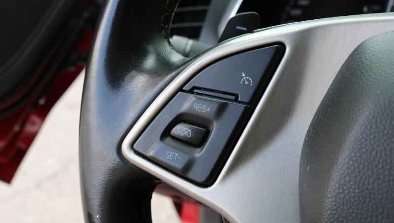 Used 2015 Chevrolet Corvette 2dr Stingray Cpe w/ 3LT Preferred Equipment Group image 13